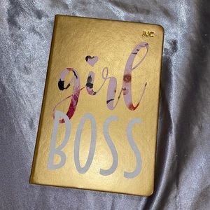 UNDATED Girl Boss Yearly Planner